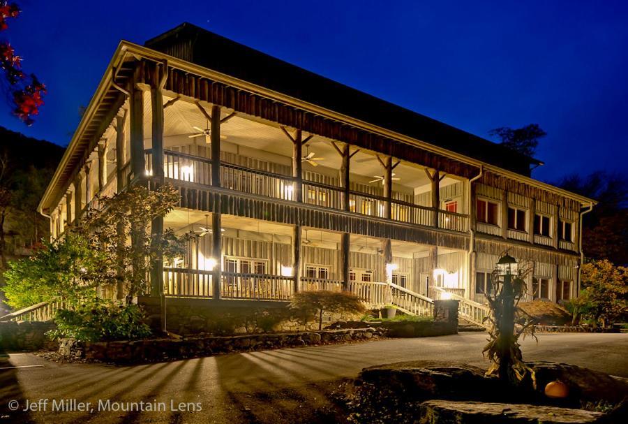 The Esmeralda Inn And Restaurant Chimney Rock Exteriér fotografie